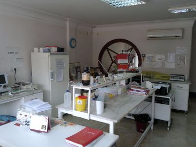 آزمایشگاه دکتر حیدری رشت